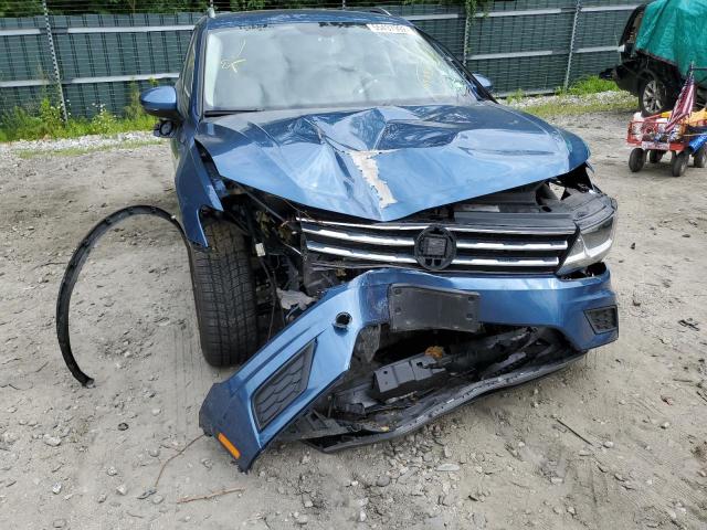 3VV2B7AX5JM083934 - 2018 VOLKSWAGEN TIGUAN SE  photo 9