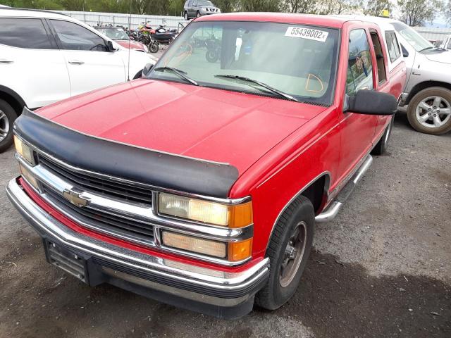 2GCEC19W3V1109302 - 1997 CHEVROLET GMT-400 C1 RED photo 2