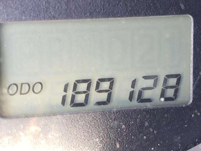 4F2YZ02B94KM19479 - 2004 MAZDA TRIBUTE DX 银色 照片 8