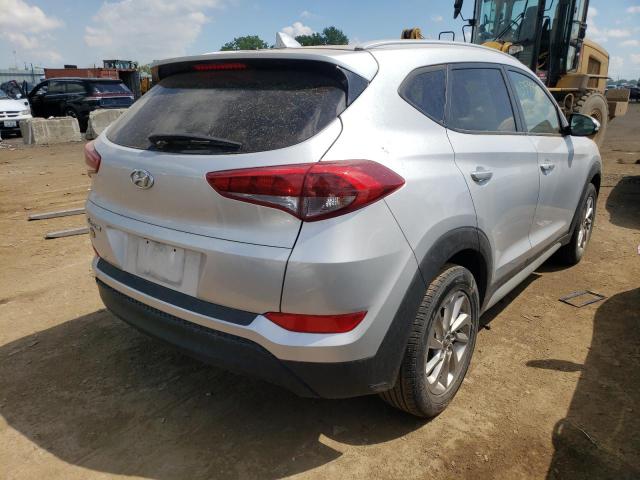 KM8J33A46JU693581 - 2018 HYUNDAI TUCSON SEL SILVER photo 4