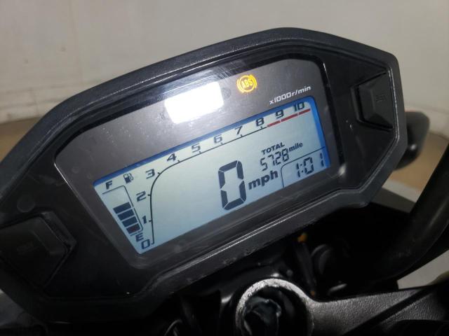 MLHJC7557J5002435 - 2018 HONDA GROM 125 GRAY photo 8