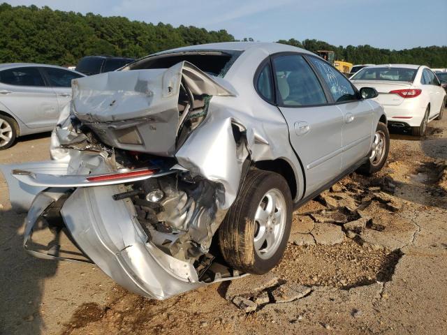 1FAFP53U06A168800 - 2006 FORD TAURUS SE SILVER photo 4