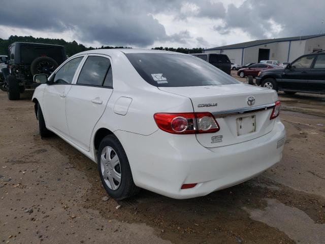 5YFBU4EE0DP150078 - 2013 TOYOTA COROLLA BA WHITE photo 3