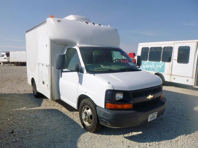 1GBJG31U471205347 - 2007 CHEVROLET G3100 WHITE photo 1