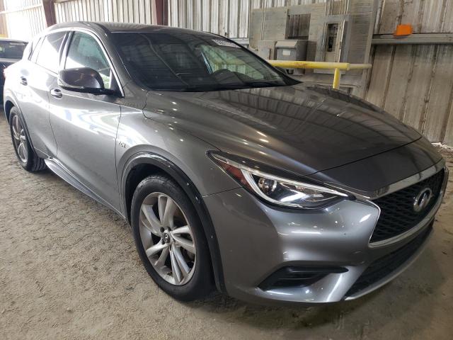 SJKCH5CP2JA056493 - 2018 INFINITI QX30 BASE GRAY photo 1