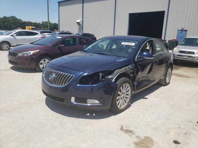 2G4GR5EK3C9170743 - 2012 BUICK REGAL BLUE photo 2