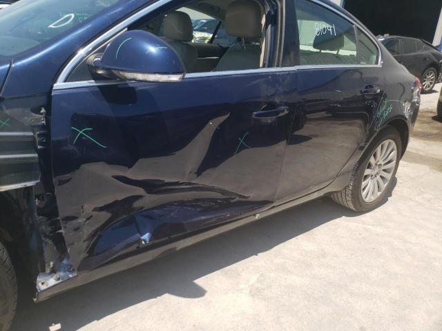 2G4GR5EK3C9170743 - 2012 BUICK REGAL BLUE photo 9