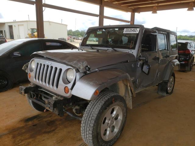 1C4BJWEG0DL680503 - 2013 JEEP WRANGLER UNLIMITED SAHARA  ფოტო 2