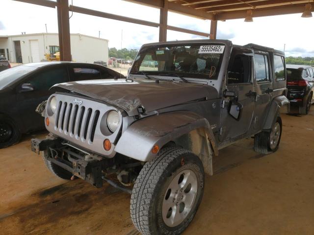 1C4BJWEG0DL680503 - 2013 JEEP WRANGLER UNLIMITED SAHARA  photo 2