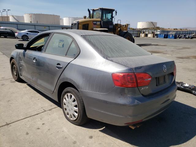 3VW2K7AJ1EM238119 - 2014 VOLKSWAGEN JETTA BASE رمادي صورة 3