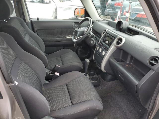 JTLKT324240150557 - 2004 TOYOTA SCION XB ნაცრისფერი ფოტო 5