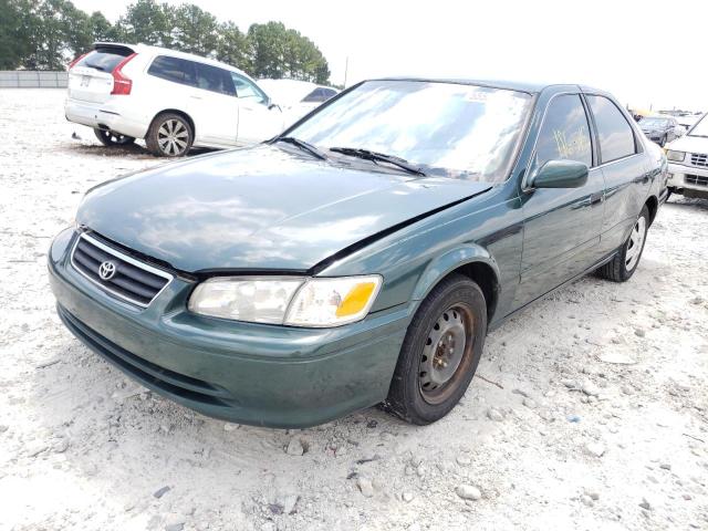 4T1BG22K41U049125 - 2001 TOYOTA CAMRY CE GREEN photo 2