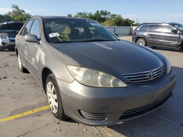 4T1BE32K85U535504 - 2005 TOYOTA CAMRY LE GRAY photo 1