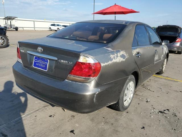 4T1BE32K85U535504 - 2005 TOYOTA CAMRY LE GRAY photo 4