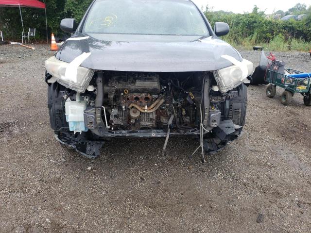 5TDBK3EH4BS058700 - 2011 TOYOTA HIGHLANDER BASE  photo 9