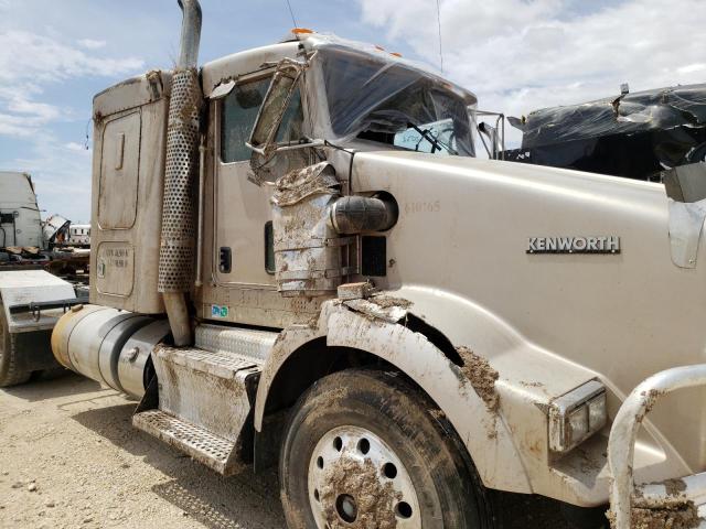 1XKDD40XXBJ947199 - 2011 KENWORTH CONSTRUCTI TAN photo 9