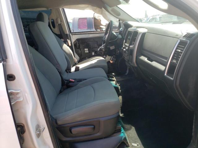 3C6UR5DL0JG278281 - 2018 RAM 2500 SLT 白色 照片 5