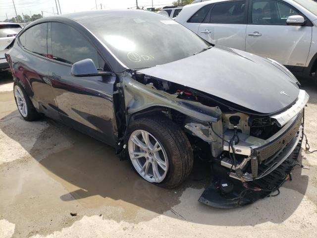 7SAYGAEE5NF381378 - 2022 TESLA MODEL Y Graphite photo 1