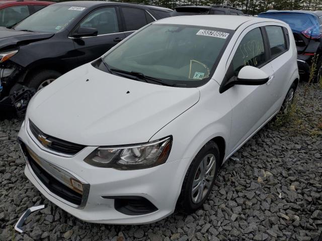 1G1JG6SH9J4130710 - 2018 CHEVROLET SONIC WHITE photo 2