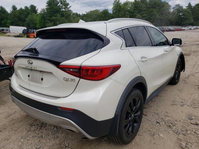 SJKCH5CR6HA029079 - 2017 INFINITI QX30 BASE WHITE photo 4