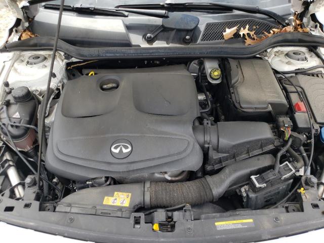 SJKCH5CR6HA029079 - 2017 INFINITI QX30 BASE WHITE photo 7