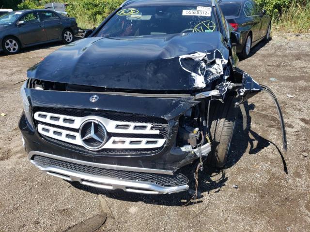 WDCTG4GB3JJ395966 - 2018 MERCEDES-BENZ GLA 250 4M BLACK photo 9