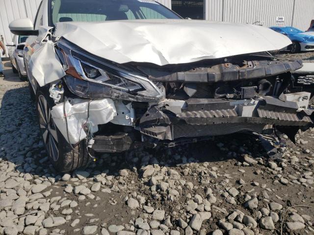 1N4BL4DW7KN307666 - 2019 NISSAN ALTIMA SV WHITE photo 9