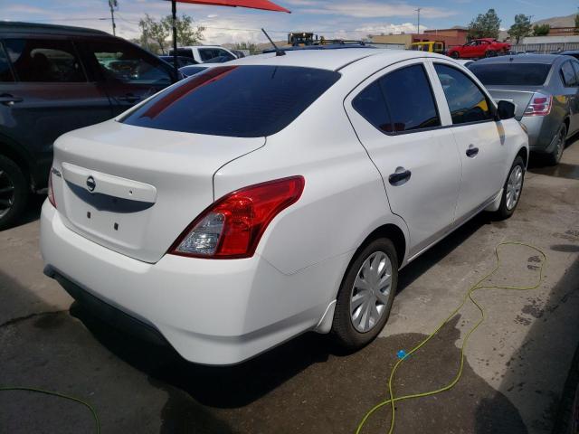 3N1CN7AP7HL887570 - 2017 NISSAN VERSA S WHITE photo 4