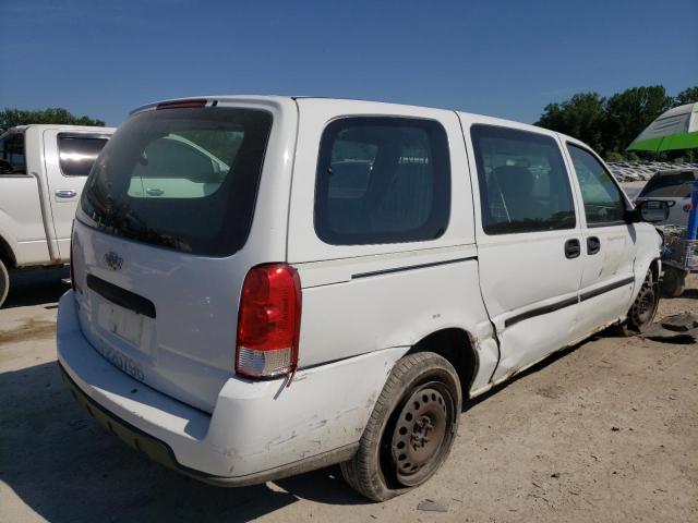 1GBDV13W68D104753 - 2008 CHEVROLET UPLANDER I WHITE photo 4