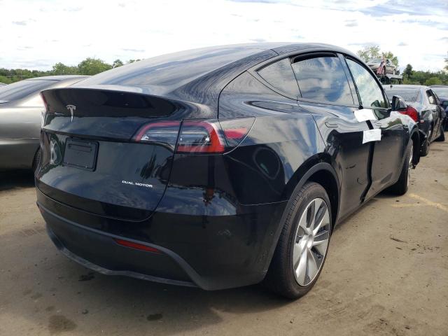 7SAYGAEE7NF454668 - 2022 TESLA MODEL Y أسود صورة 4