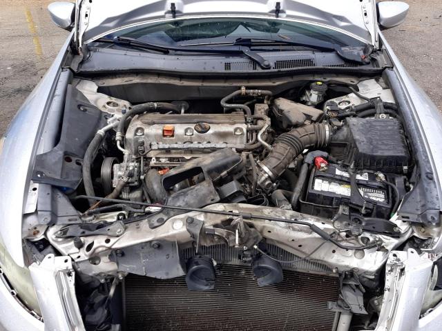 1HGCP2F44BA100938 - 2011 HONDA ACCORD LXP SILVER photo 7