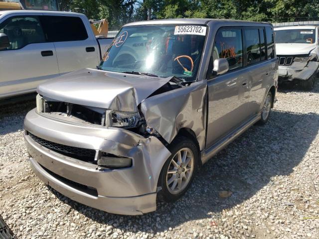 JTLKT324564106368 - 2006 TOYOTA SCION XB 银色 照片 2