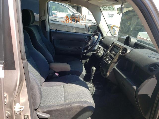 JTLKT324564106368 - 2006 TOYOTA SCION XB 银色 照片 5