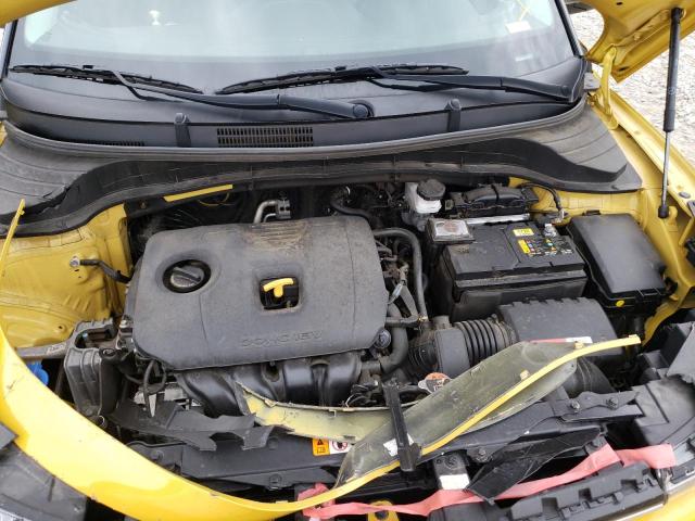 KNDJ23AU2L7104146 - 2020 KIA SOUL LX YELLOW photo 7