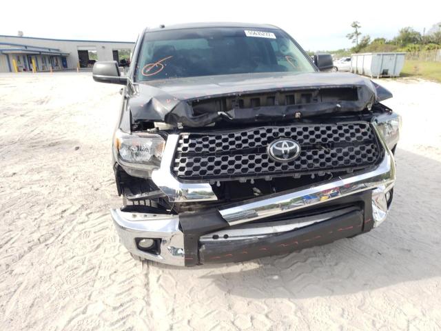 5TFDW5F1XKX835868 - 2019 TOYOTA TUNDRA CRE BLACK photo 9