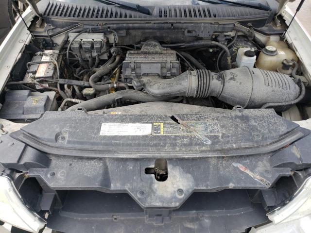 5LMFU28525LJ18530 - 2005 LINCOLN NAVIGATOR 白色 照片 7