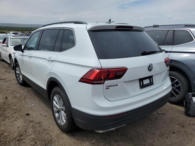 3VV2B7AXXKM015159 - 2019 VOLKSWAGEN TIGUAN SE WHITE photo 3