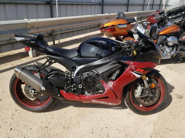 JS1GR7MA9J2100419 - 2018 SUZUKI GSX-R750 TWO TONE photo 9