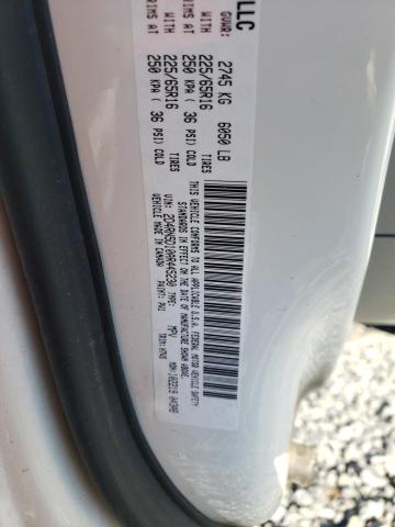 2D4RN5D10AR445230 - 2010 DODGE GRAND CARA WHITE photo 10