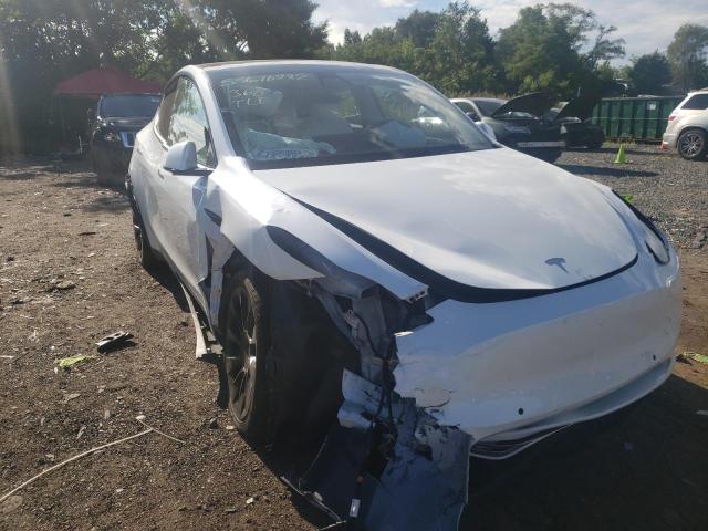 5YJYGDEE0MF121046 - 2021 TESLA MODEL Y أبيض صورة 9