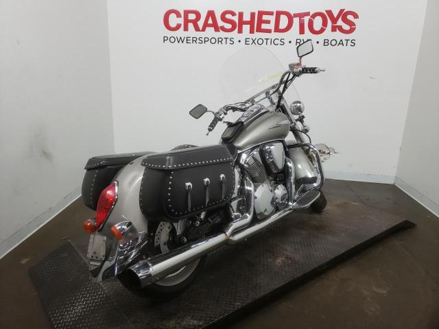 1HFSC52044A104099 - 2004 HONDA VT1300 S SILVER photo 4