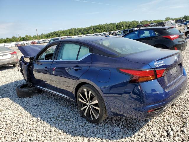 1N4BL4CV1KC238302 - 2019 NISSAN ALTIMA SR BLUE photo 3