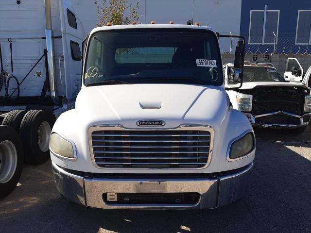 1FVACWCSX6DW26012 - 2006 FREIGHTLINER M2 106 MED WHITE photo 9