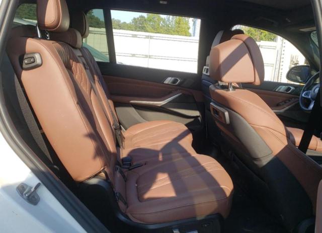 5UXCX4C56KLS35879 - 2019 BMW X7 XDRIVE5 Սպիտակ լուսանկար 6