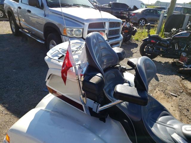 1HFSC2231VA903607 - 1997 HONDA GL1500 SE1 WHITE photo 6