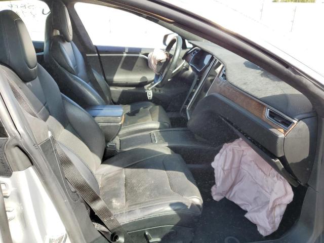 5YJSA1E4XGF168134 - 2016 TESLA MODEL S Gümüş foto 5