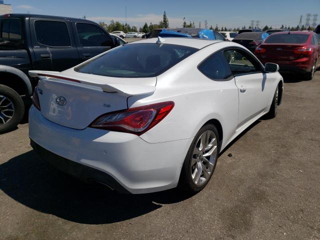 KMHHU6KJ4FU123300 - 2015 HYUNDAI GENESIS CO WHITE photo 4