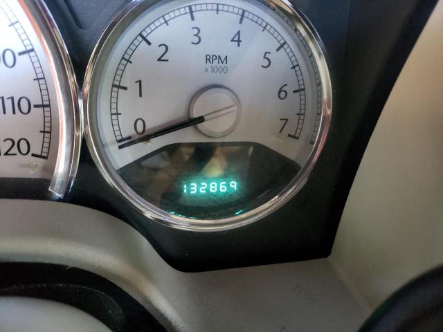 1A8HX582X7F586711 - 2007 CHRYSLER ASPEN LIMI WHITE photo 8