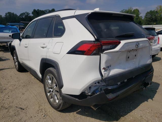 JTMA1RFV3KD522318 - 2019 TOYOTA RAV4 XLE P WHITE photo 3