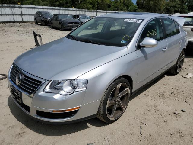 WVWAK93C58E083092 - 2008 VOLKSWAGEN PASSAT KOM SILVER photo 2